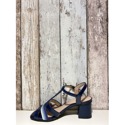 Sandale Salomé sur talon en cuir marine en Petite Taille Femme