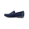 mocassin