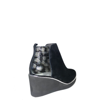 SOFTWAVES | Bottine sur talon compensé en nubuck noir | petite pointure femme