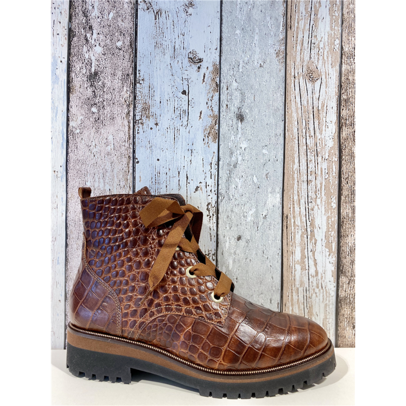 boots oeillet 8.08.02