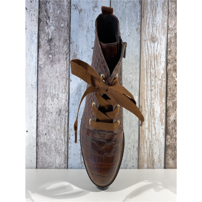 boots oeillet 8.08.02