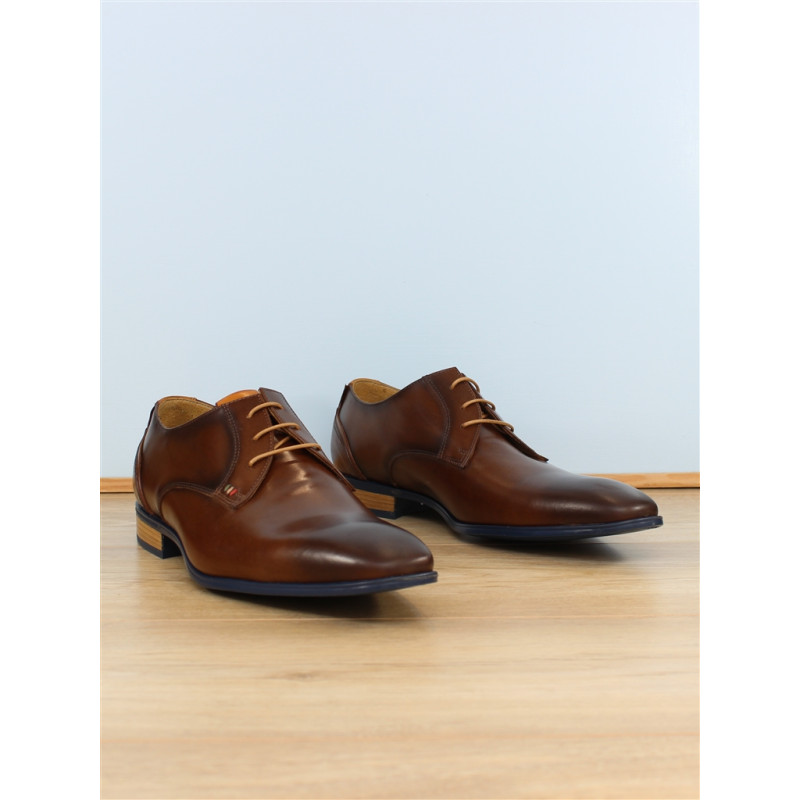 derby cuir