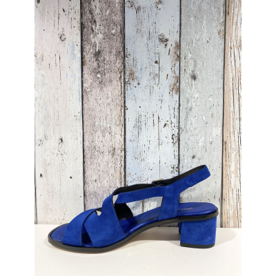 Sandale à talon en cuir bleu électrique | Grande pointure femme | Ellen Kassel