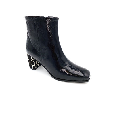 Bottine chelsea à talon en cuir vernis noir | Petite pointure femme | Ellen Kassel