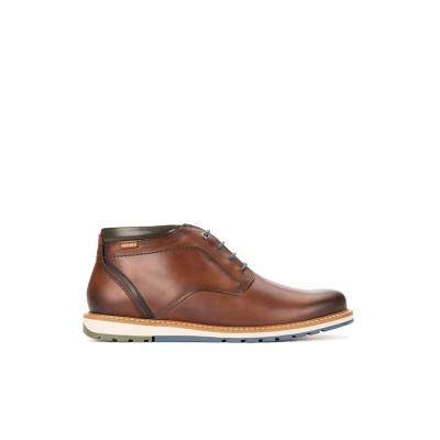 boots lacet berna